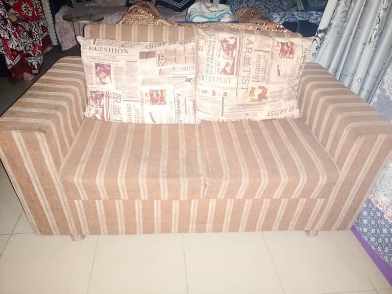 6 seater sofa used 2