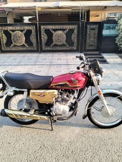 Honda 125 Gold special edition