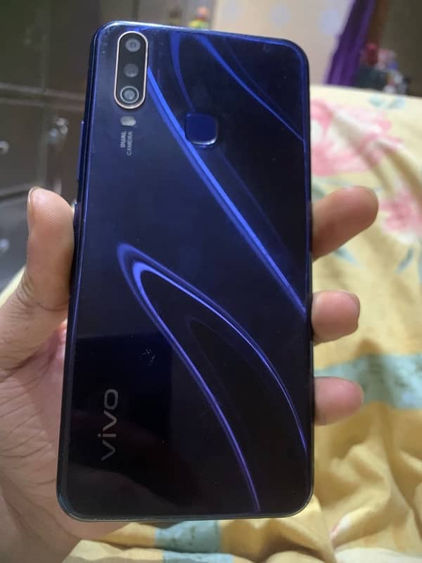 VIVO Y-17 Non-pta 8Gb/256 Gb urgent sale 1