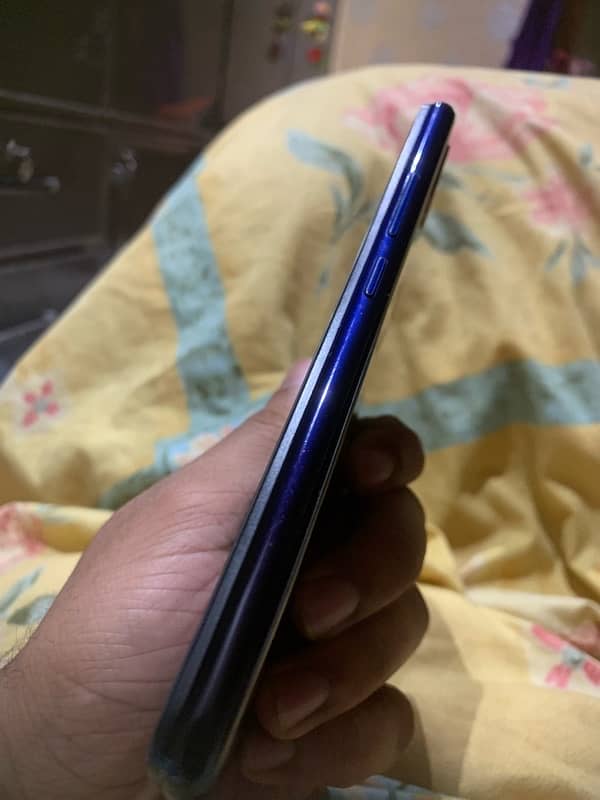 VIVO Y-17 Non-pta 8Gb/256 Gb urgent sale 6