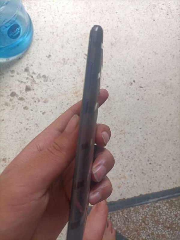 vivo s1 pro 4/128 PTA approved 10/7 condition 3