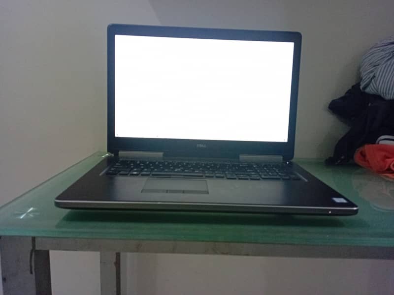 Gaming laptop 0