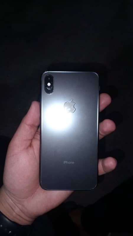 Iphone Xs max 256 GB PTA Approved 0