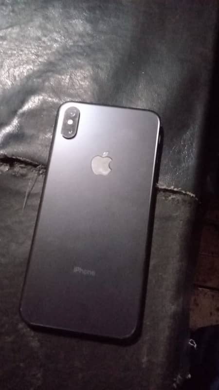 Iphone Xs max 256 GB PTA Approved 1