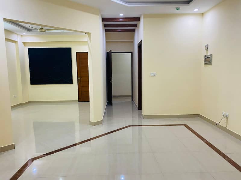 G-11/3 2 Bed Unfurnished Apartment Available For Rent In Warda Humna 6