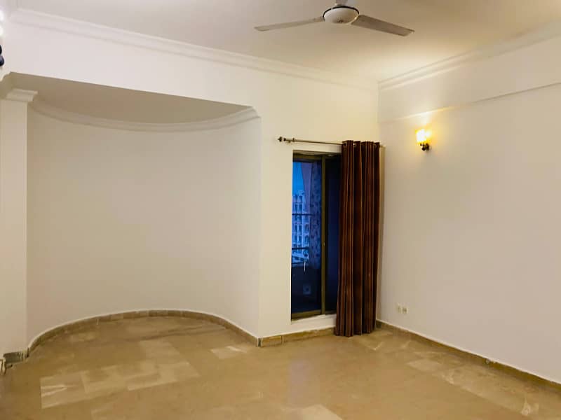 F-11 Markaz 3 Bedrooms Unfurnished Apartment Available For Rent In F-11 Markaz Islamabad 10