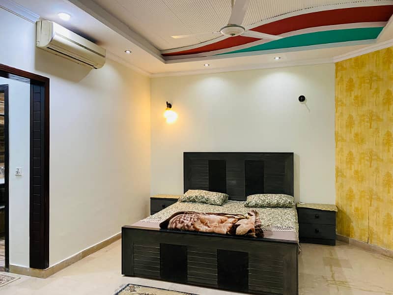 F-11 Markaz Luxury 3 Bedrooms Fully Furnished Apartment Available for Rent 24