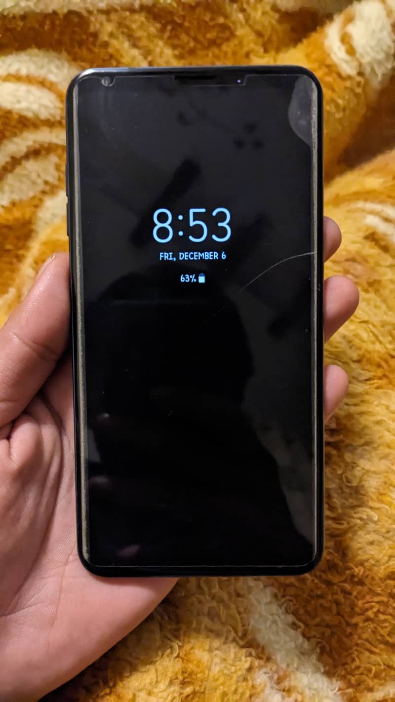 LG V30 5