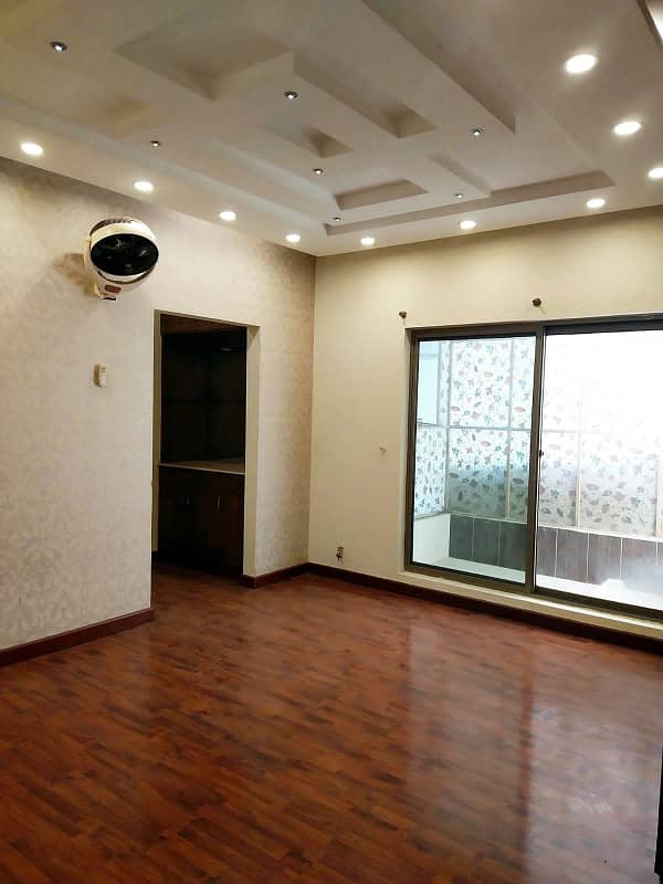 F-11 Markaz Luxury Fully Renovated 3 Bedroom Un-Furnished Apartment Available for Rent in F-11 Islamabad 5