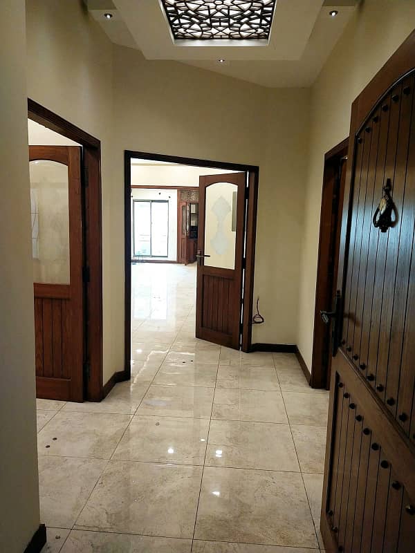 F-11 Markaz Luxury Fully Renovated 3 Bedroom Un-Furnished Apartment Available for Rent in F-11 Islamabad 12