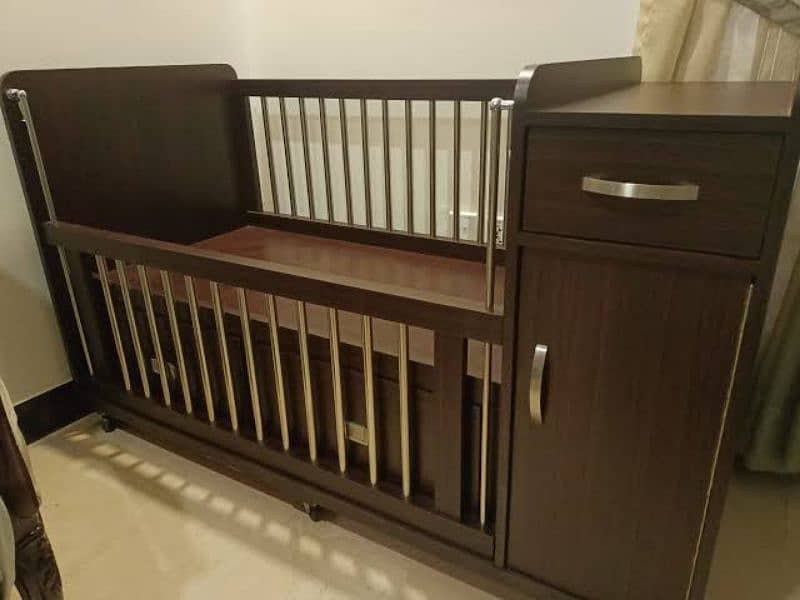 wooden baby cot in economical price 0