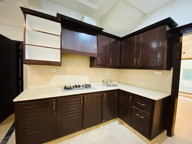 F-11 Investor Price 1 Bed Apartment Available For Sale 10