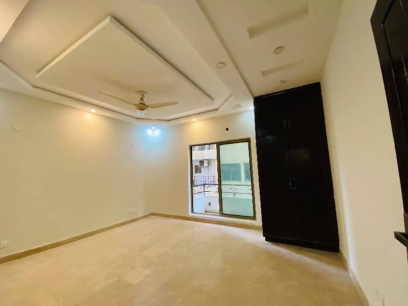 F-11 Investor Price 1 Bed Apartment Available For Sale 12