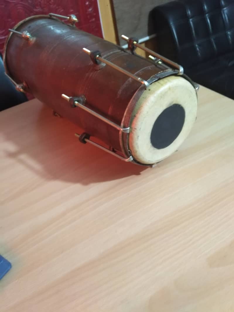 Dholak (Naal) in perfect condition 2