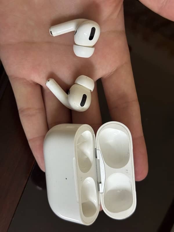 APPLE AIRPODS PRO 100% ORIGINAL GURANTEED 5