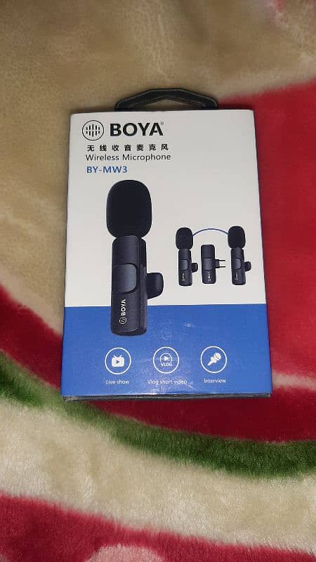 BOYA Double Wireless Microphone 0