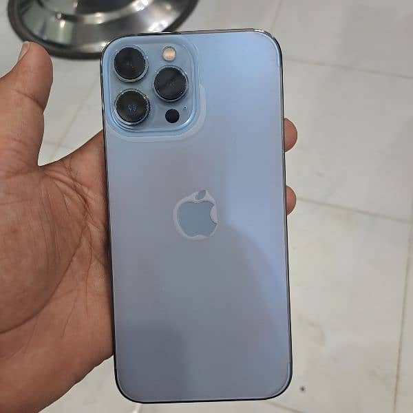 i phone 13 pro Max 128 gb factory unlock 2