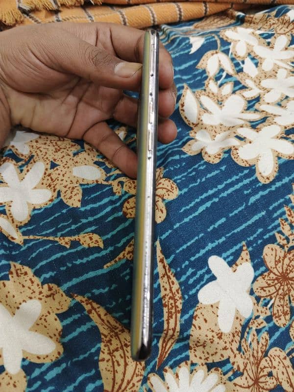 Oppo Reno 5 hai condition raff hai jis Bhai na Lana ho 03244172168 4