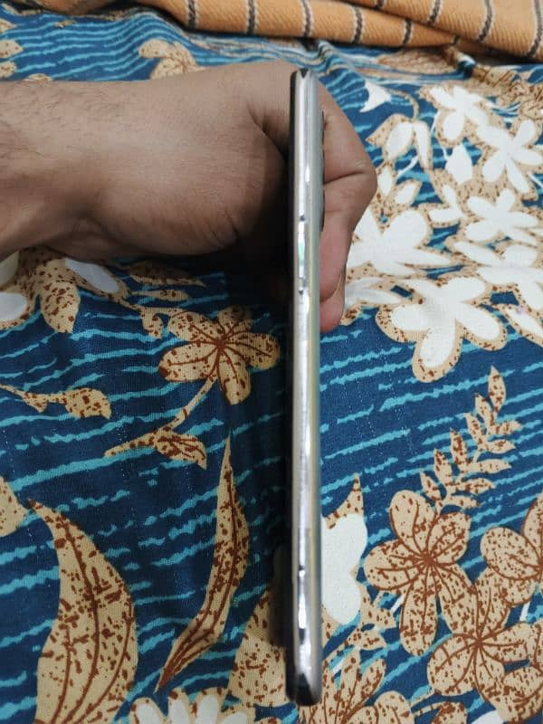 Oppo Reno 5 hai condition raff hai jis Bhai na Lana ho 03244172168 6