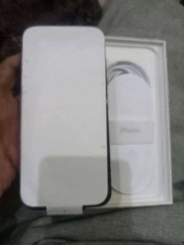 iphone 16 pro max 256gp non active new condtion non pta 1