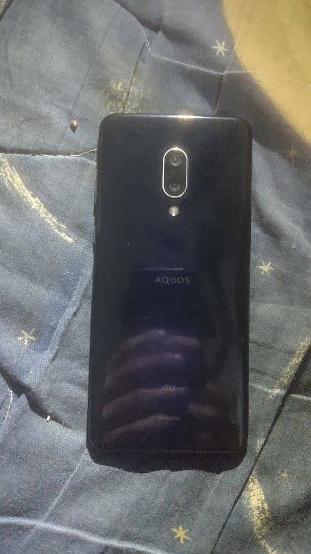 Aquos zero 2 1