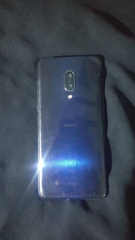 Aquos zero 2 1