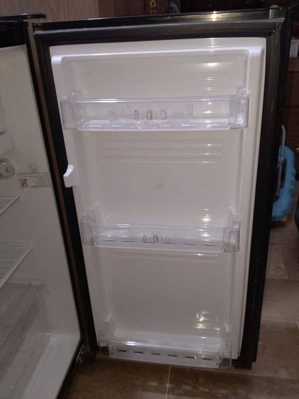 PEL PRGDM 1400 6cft Mirror Single Door Refrigerator 3