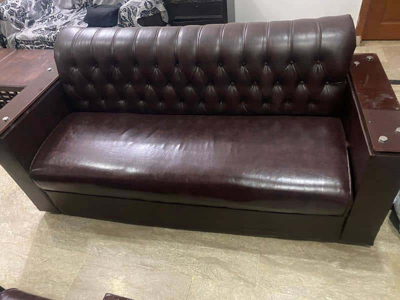 5 seater sofa 4