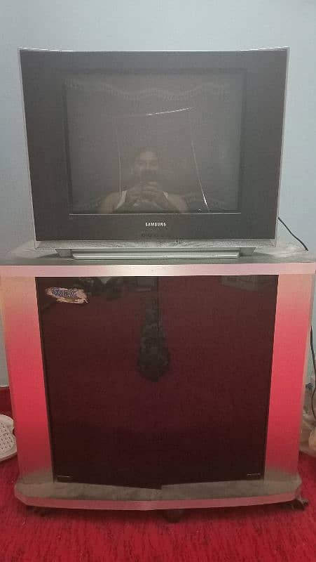 Samsung TV plus trolly. 1