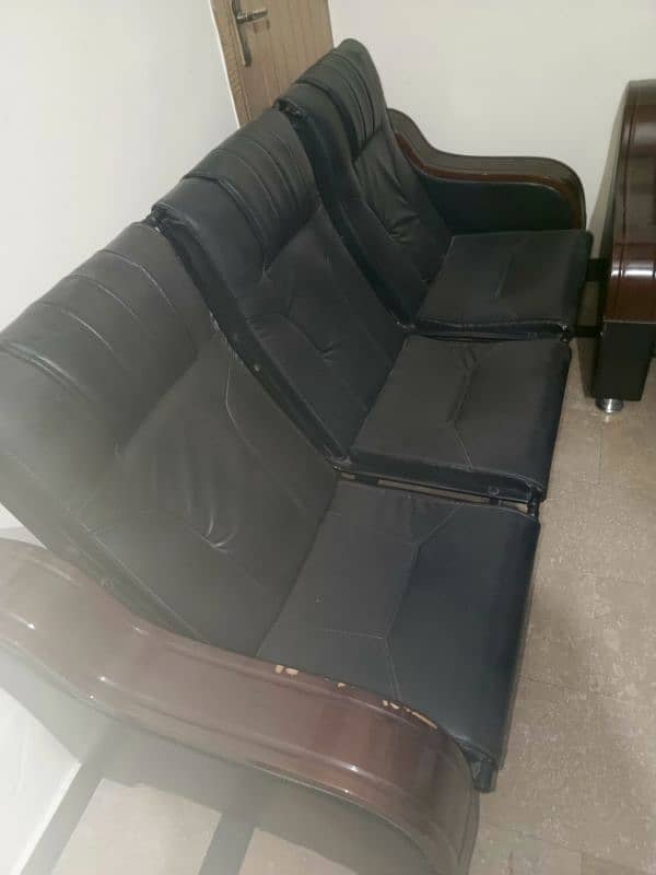 5 setar sofa for sale urgent 3