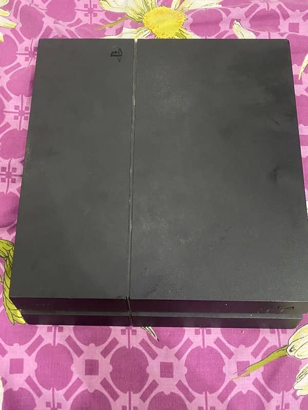 PLAYSTATION 4 FAT VERSION 500GB 9