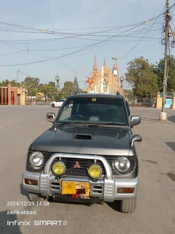 Mitsubishi Pajero Mini 1998 0