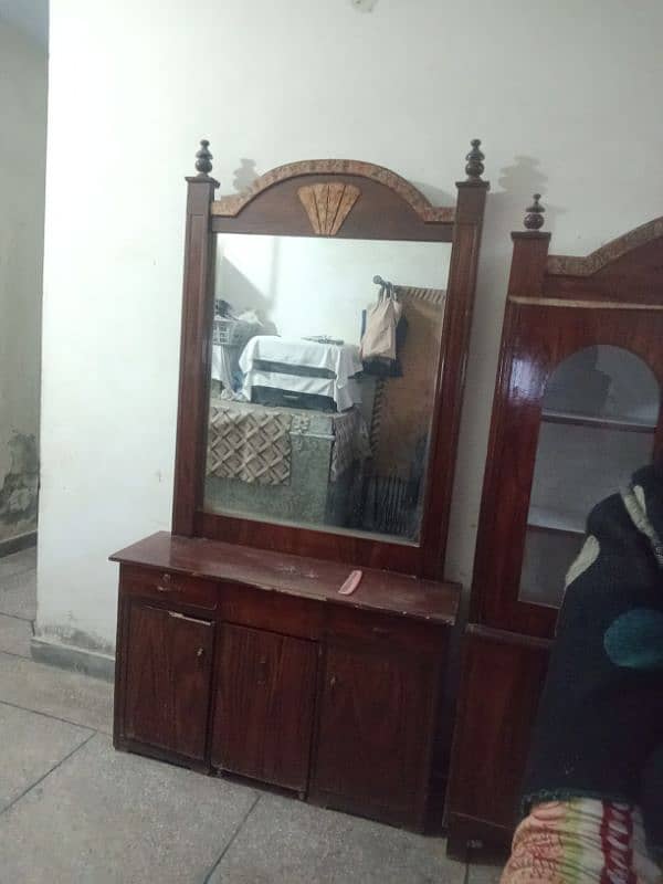 dressing table for sale 0