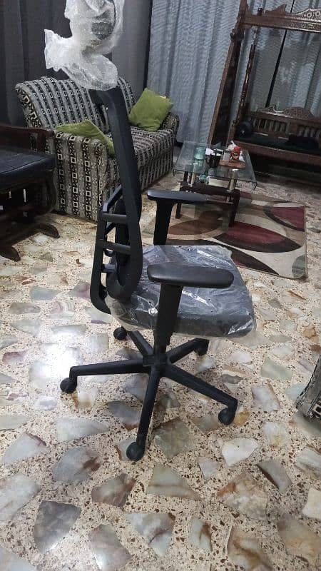 Office Visitor Chairs | Executive Chairs 17