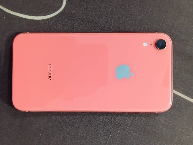 iPhone Xr 64 Gb Factory Unlock 6