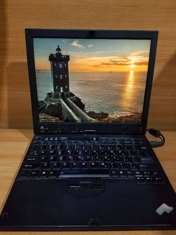 Lenovo ThinkPad x61 Laptop - "Reliable Performance, Great Condition!" 0