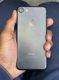 iphone 7 pta approved 128 gb  urgent sell