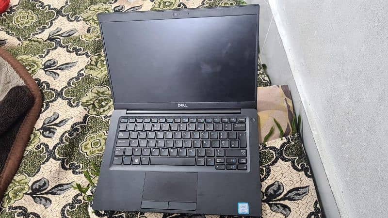 Dell Latitude 7390 core i5 8th gen 16/256 5