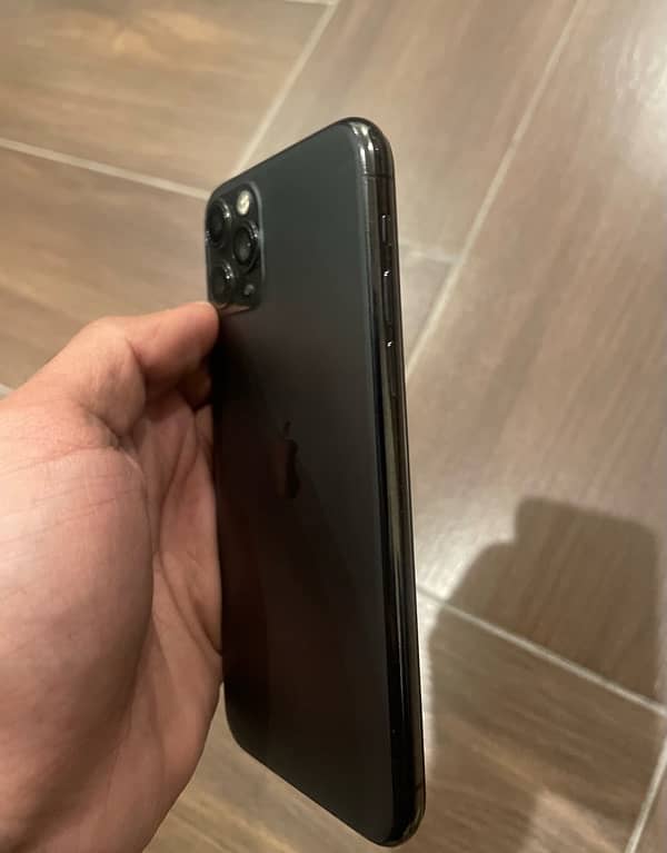 iphone 11 pro 1