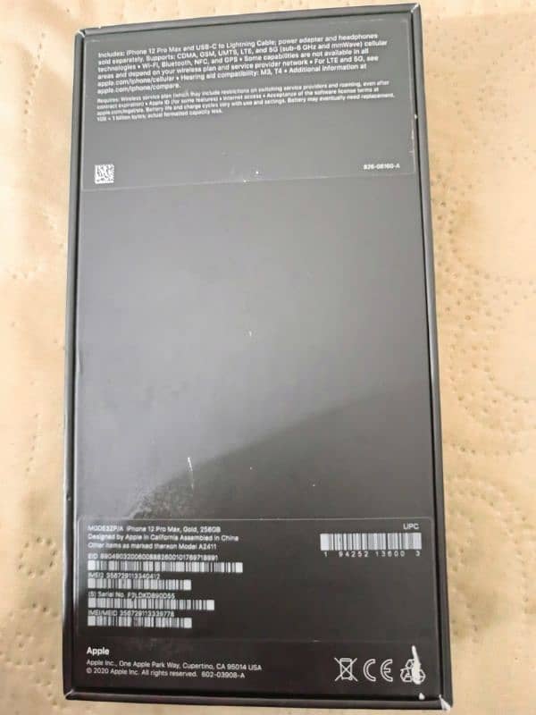 Iphone 12 pro max (256) gb 4