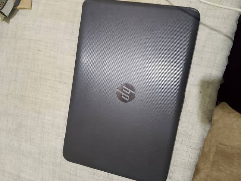 hp laptop for urgent sale 1