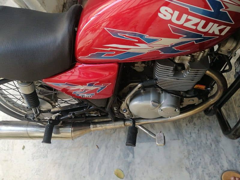 Suzuki GS 150cc In Mint Condition 4