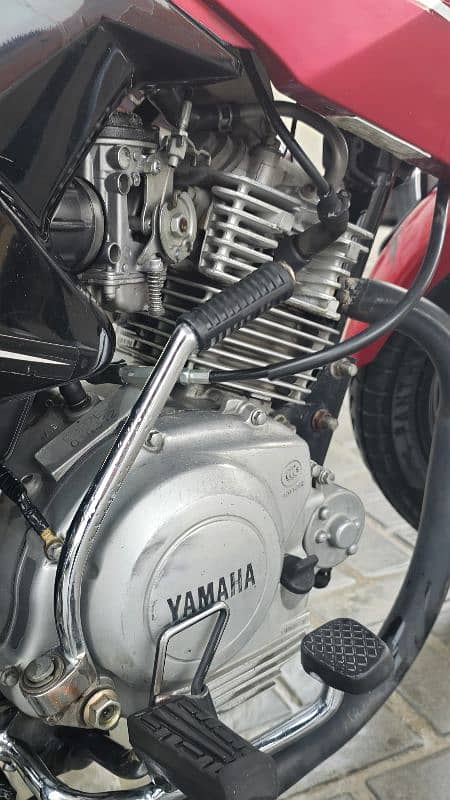 Yamaha YBR 2015 Model 6