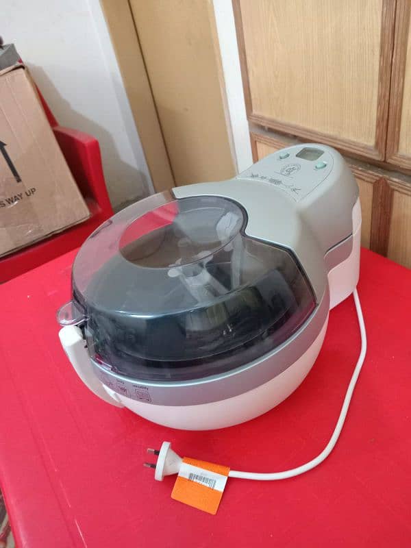 Tefal Actifry 1. o Litre Electric Air Fryer 3