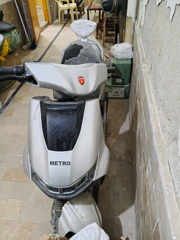 Metro T9 Electric bike 4