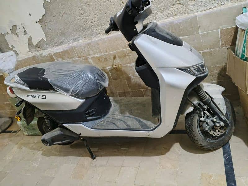 Metro T9 Electric bike 7