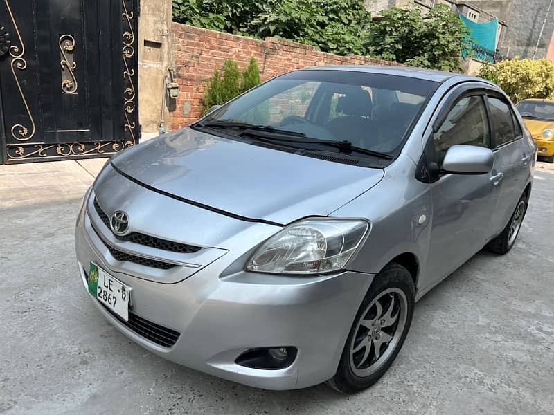 Toyota Belta 2012 1