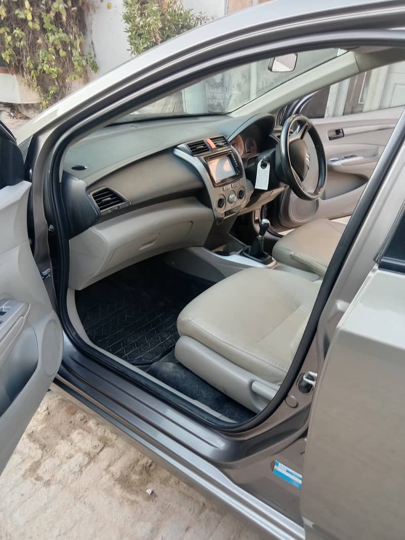 Honda City 2014 Model For Sale 6