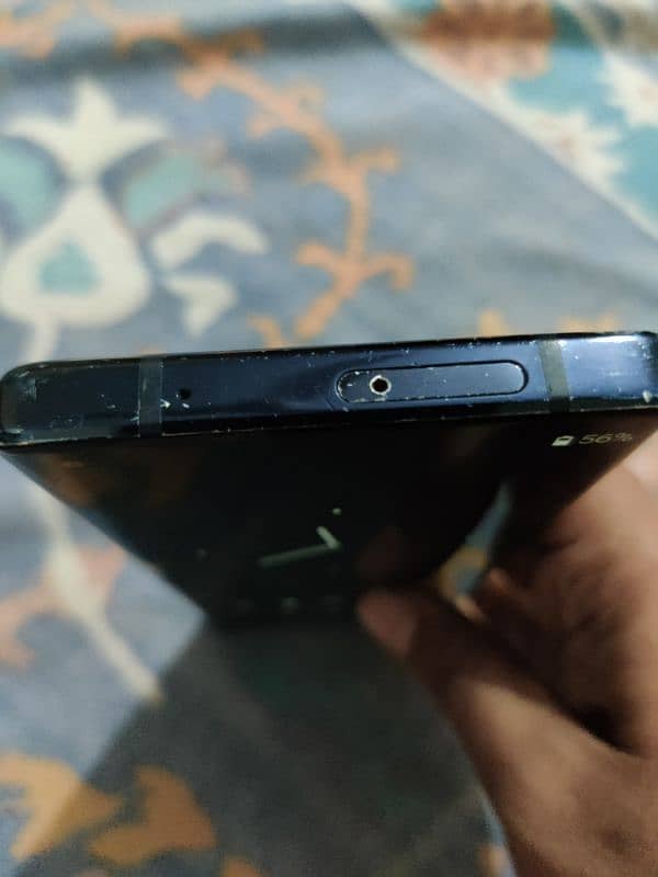 moto edge for sale. . only serious buyers 4