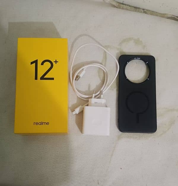 REALME 12+ PLUS 9